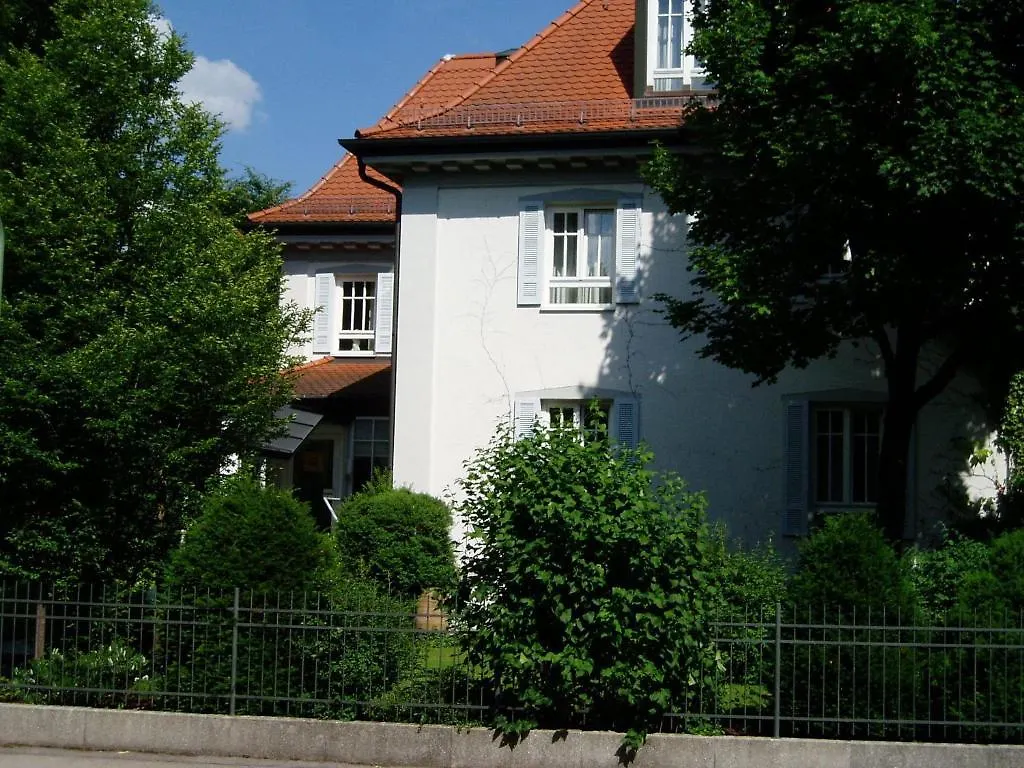 Villa Am Schlosspark Munich 3*,  Allemagne